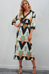 Robe midi imprimée à manches trois-quarts et nouée